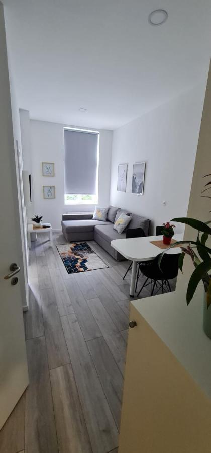 Mika Apartment And Studios Ζάγκρεμπ Εξωτερικό φωτογραφία